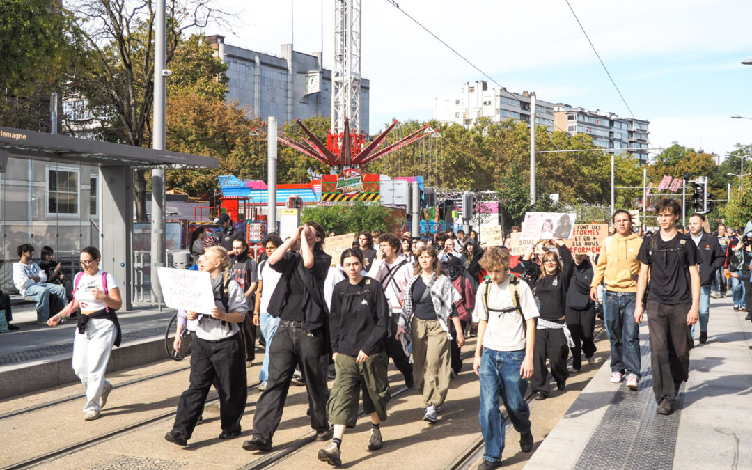 Tir au plomb sur les manifestants à la Foire de Liège ?